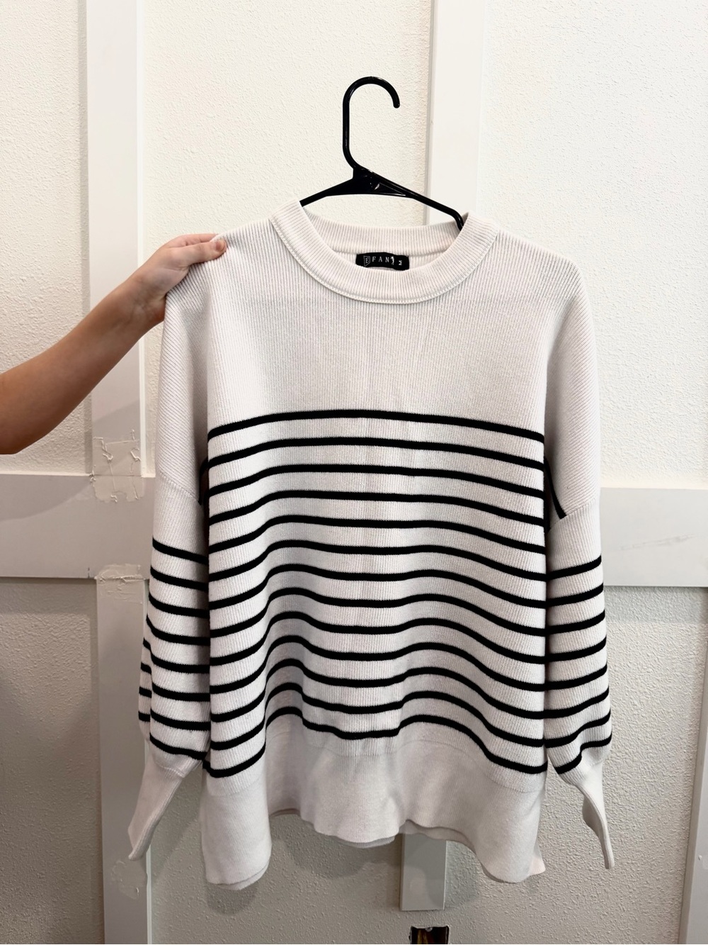 Striped Crewneck Sweater Hoodie - Black & White